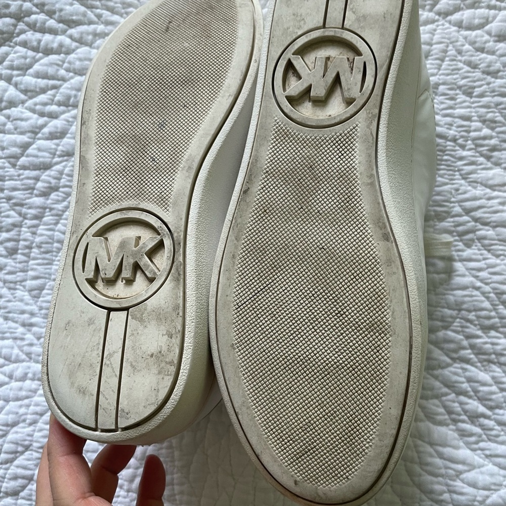 Womens Michael Kors Nailhead White Leather Upper Sneakers Size 7.5 - Picture 5 of 7